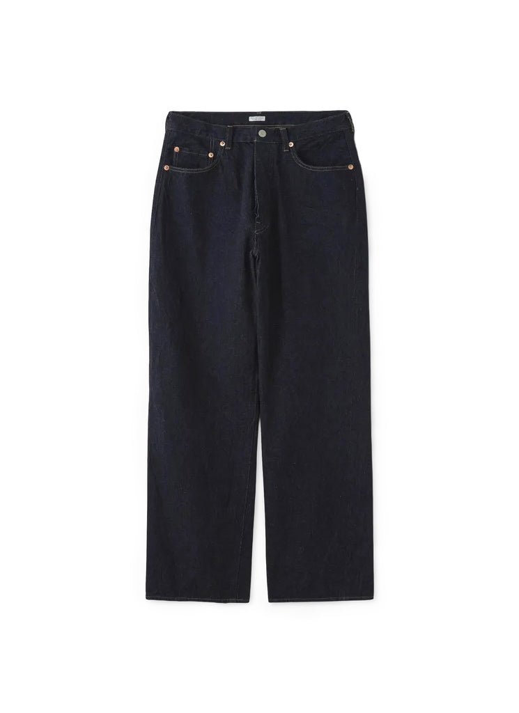 PHIGVEL MAKERS & CO 