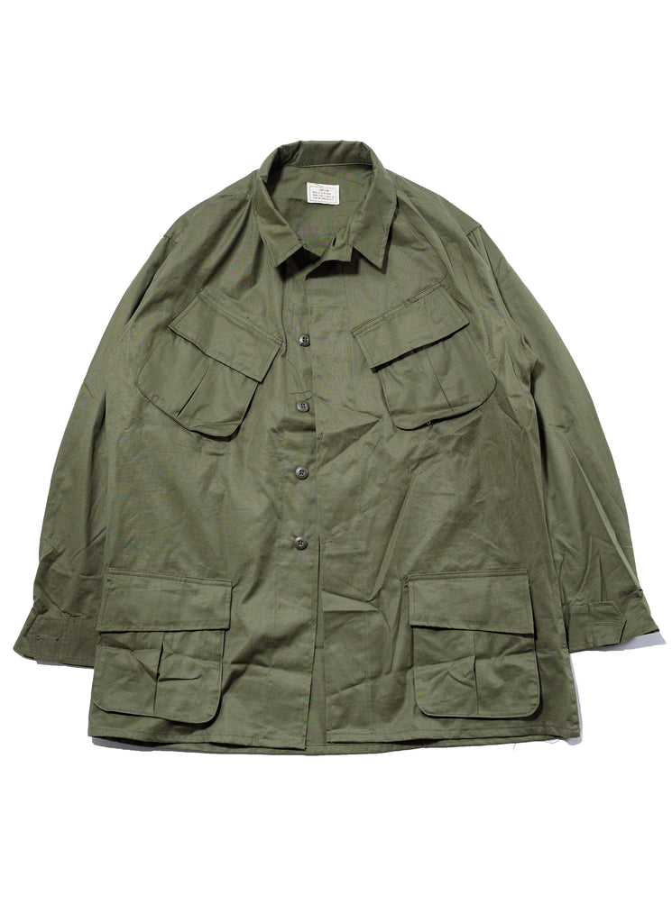 Dead Stock Jungle Fatigue Jacket from 1969 Large Long