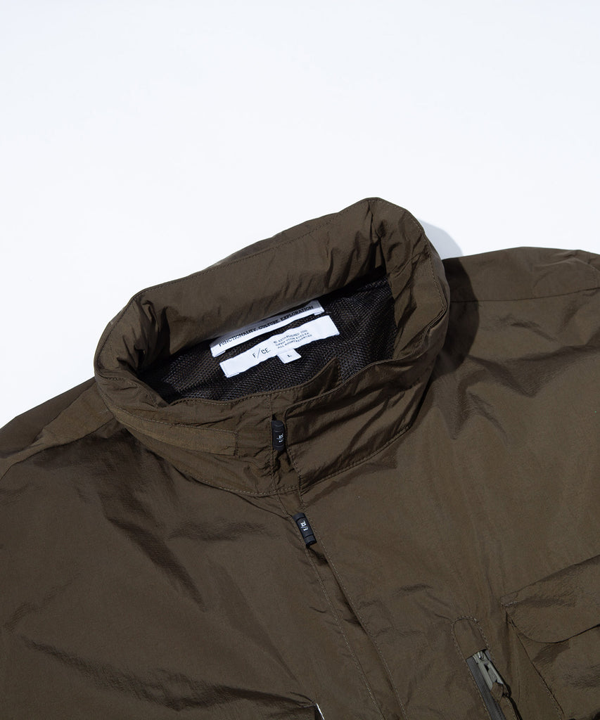 F/CE. "LIGHTWEIGHT UTILITY JACKET" OLIVE