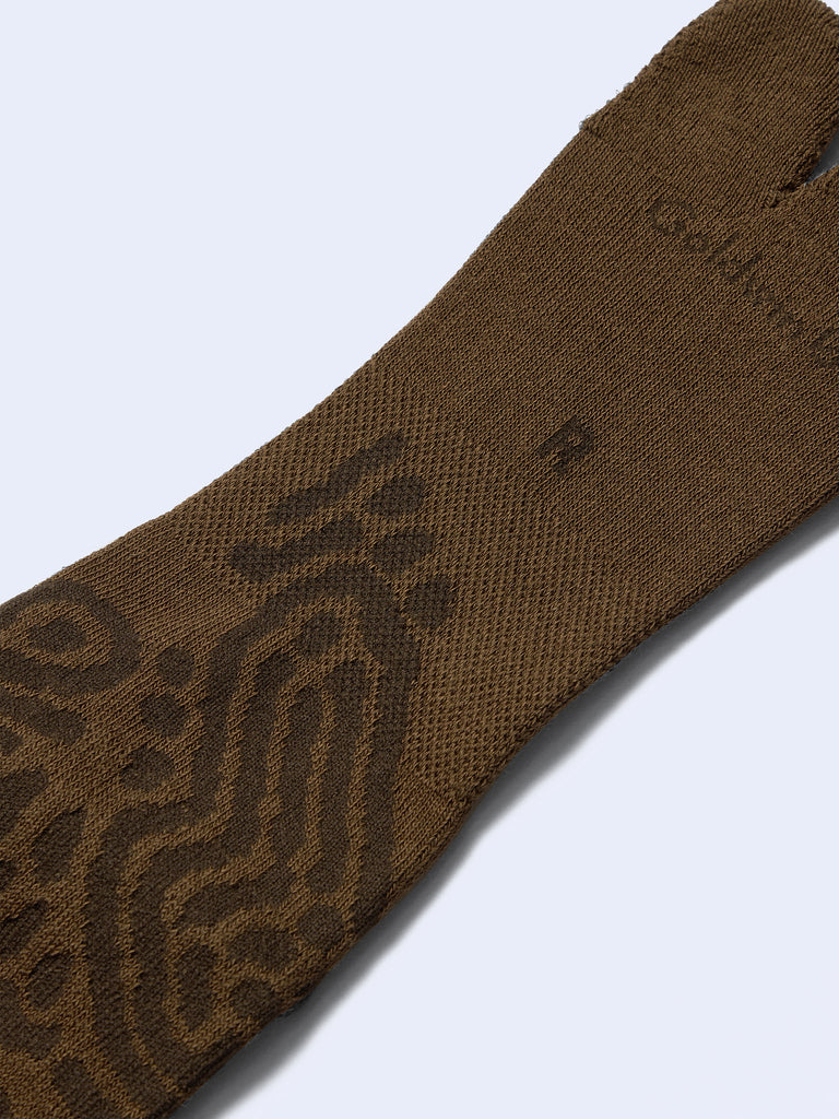 GOLDWIN 0 "REACTION DIFFUSION SOCKS" BROWN