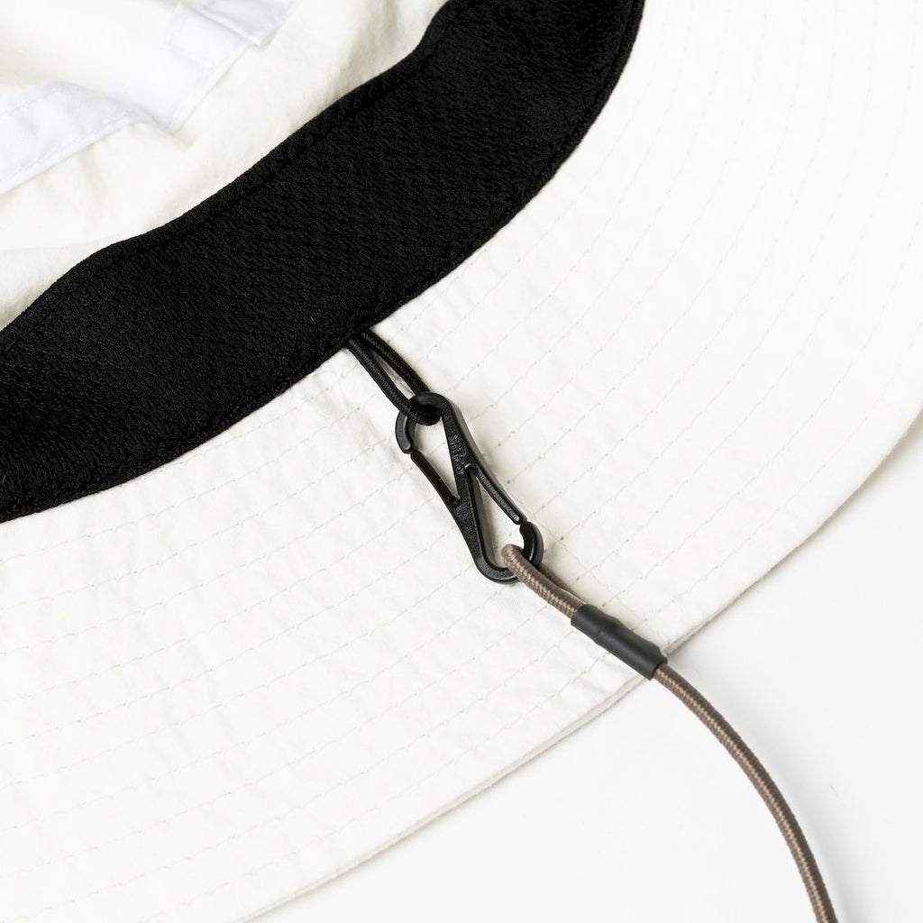 meanswhile "ADJUSTABLE BUCKET HAT" OFF WHITE