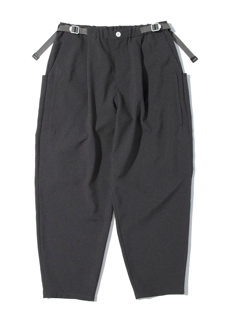 F/CE. "LIGHTWEIGHT BALLOON CROPPED PANTS" CHARCOAL