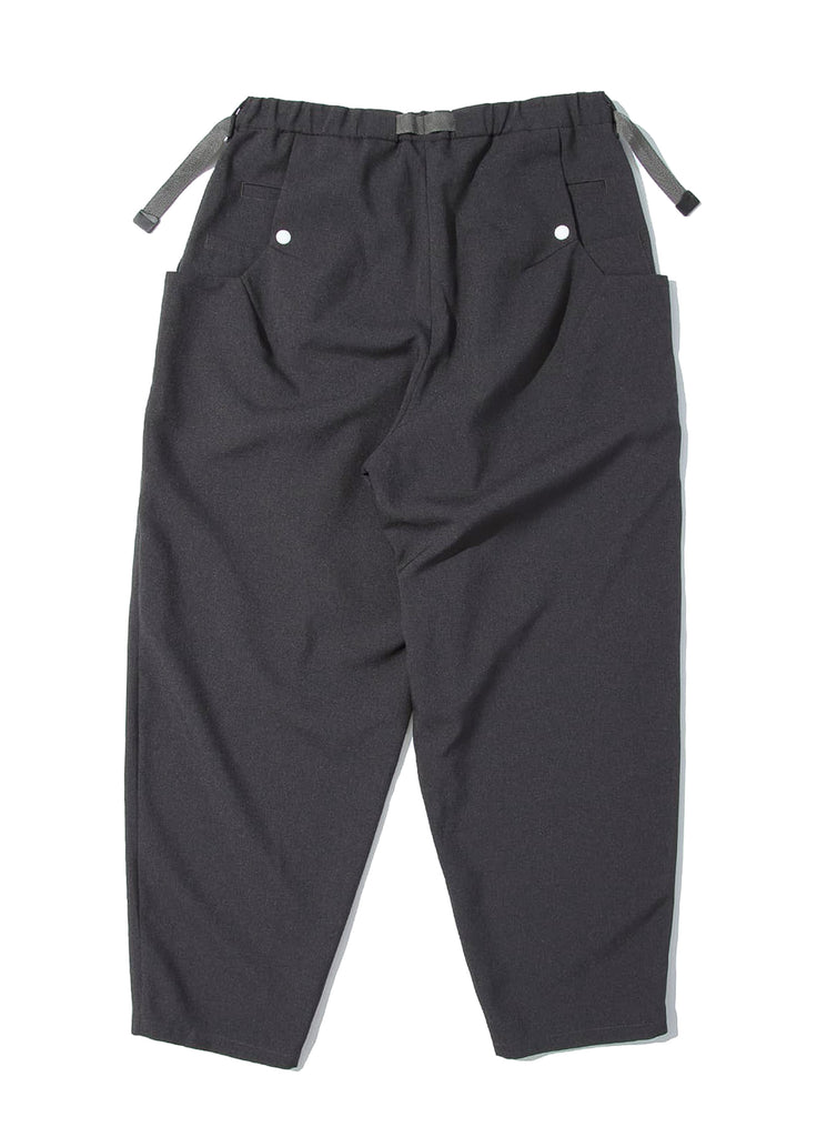 F/CE. "LIGHTWEIGHT BALLOON CROPPED PANTS" CHARCOAL
